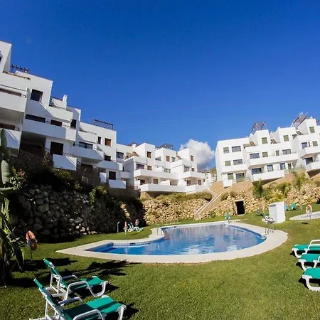 De 2* Nerja