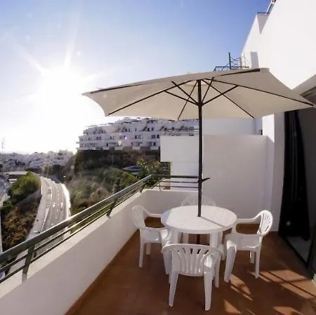 De 2* Nerja